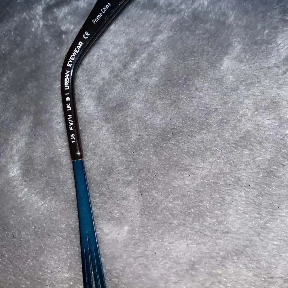 FYSH \ F-3448 \ BLACK  TURQUOISE \ 725 \ 52 - 18 \ 135 \ OPTICAL FRAMES